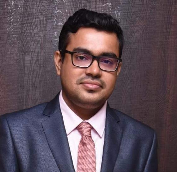 Dr. Abhik Mukarjee - Course Director Endodontics