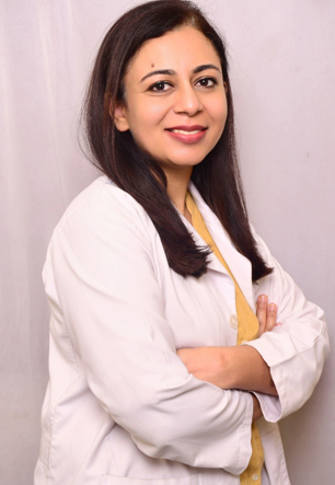 Dr. Manisha Lakhanpal - Course Director Lasers and CBCT